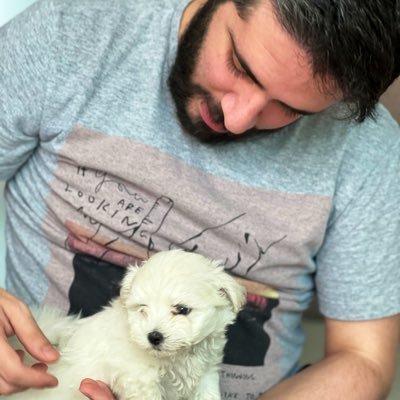 Rafaelealb's profile picture. 🇧🇷 Brazilian 🔺| 🐶 Milk’s Dad | 🎥 Video | ✈️ Travel | 🎾🚴🏼 Sports | 🎮 Games | 🥘 Cooking | 💍 Roberta