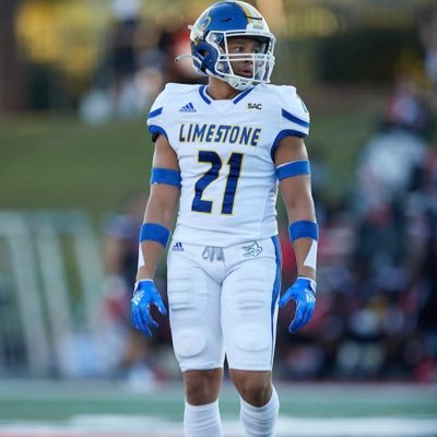 5’11 195lbs, DB🏝️ GRAD TRANSFER 3 years of eligibility, DM’s OPEN. link to film. https://t.co/ybP04BiVEx