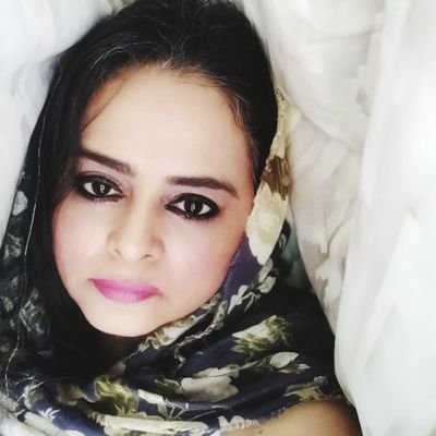 owner Kolkata Effort
works for anti corruption & social justice
Own business with boutique soaps