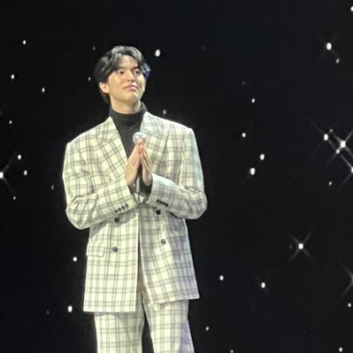 แด่หัวใจที่แตกสลาย และคนเหล่านี้ทำให้ยังเต้นอยู่ #BTS #ppkritt #bbilkin #bbenlk #mantrisanu #uppoompat