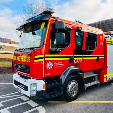 The official Twitter channel for Alton Fire Station. Offering real-time incident information, community fire safety messages and any other relevant stories