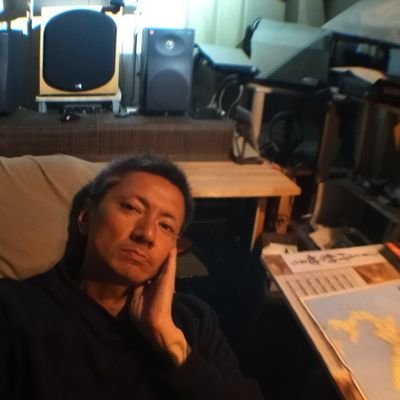 GenseiShimamura's profile picture. 「それ善く天下の事を制する者は、事の外に立ちて、事の内に屈せず。」                                                  

天下の事を制する者は、外に出て処世を眺め、つぶやくだけである。