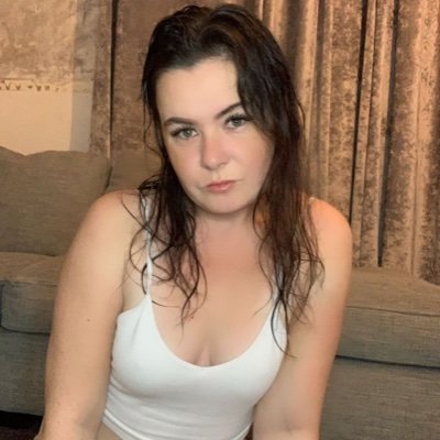 #CamGirl
#SoSpoilt
#adultwork
Findom £CheatingMilf
https://t.co/z11y5ICQqM