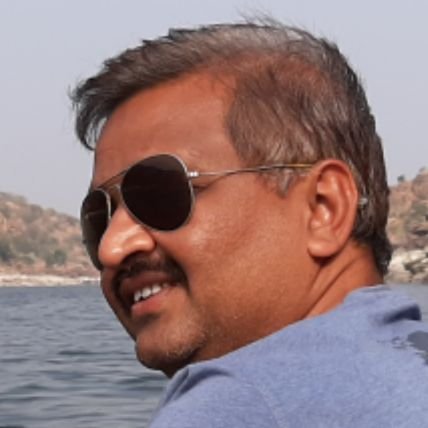 4d954966919f426's profile picture. 