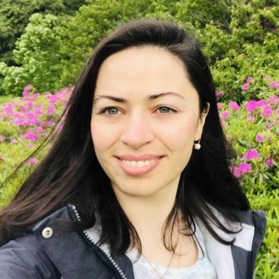 Design researcher
Design for health and well-being / Role of design to engender social interactions and to enable self-empowerment / Play and gamification