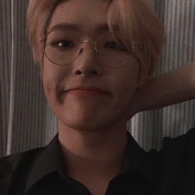 ` ➳ карельская булочка в финляндии | 23 | intp | aquarius | ravenclaw | naruto, aot, evangelion, csm, hp, re, dishonored, hannibal | закрытка: @deadforestgirl