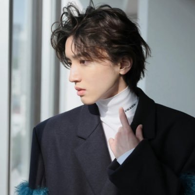 s_k___nw's profile picture. 08