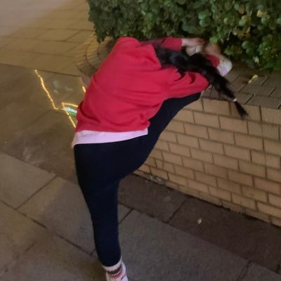 aZEuuooe9OCdb8I's profile picture. 