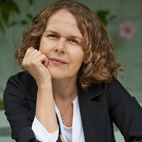 Kate Rhodes (@k_rhodeswriter) 's Twitter Profile Photo
