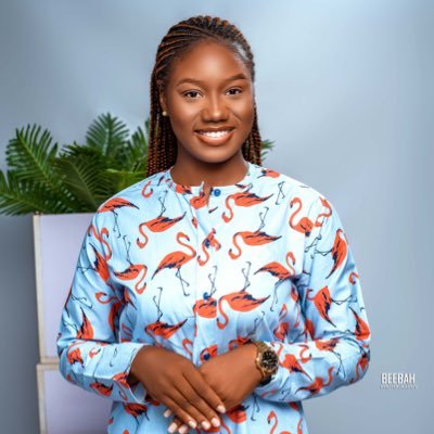 patience_ola's profile picture. JW|RN|English/IELTS Online Tutor|Never stops learning.. patienceola88@gmail.com|IG:folushade_patience