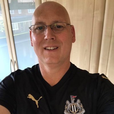Love Football and Rugby .Club Member of The #ToonArmy @NUFC🖤🤍, @England ESTC 🏴󠁧󠁢󠁥󠁮󠁧󠁿🏴󠁧󠁢󠁥󠁮󠁧󠁿and @LeedsRhinos 🦏are my religion .