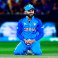 Virat Kohli(@imVkohali18) 's Twitter Profile Photo