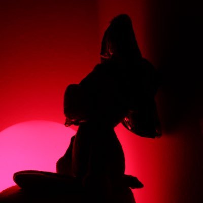 SwesomeX's profile picture. Pop culture references included