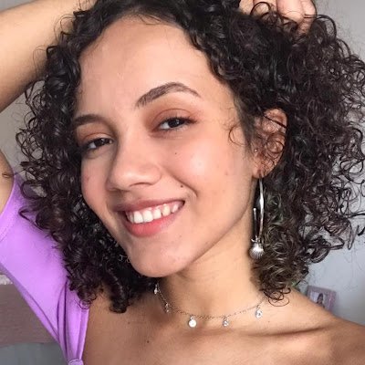 AnnaClaraBezer8's profile picture. 