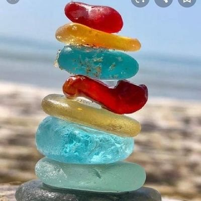HlyaOkan4's profile picture. 💜💙💚💛