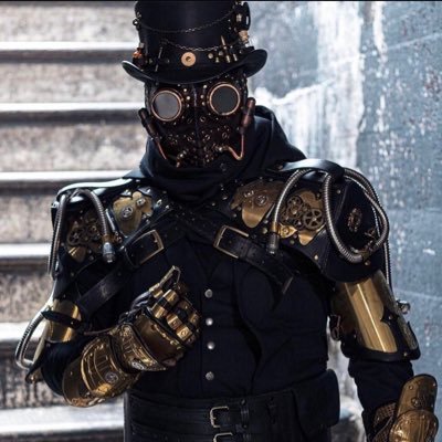 Certified Geek 🤓 Cosplays🦸🏻♂️ Steampunk 🎩 Amateur Photographer 📸 Living the Geeky Life! Follow for more Geeky Adventures! TikTok 🎥: Geekykokopuff
