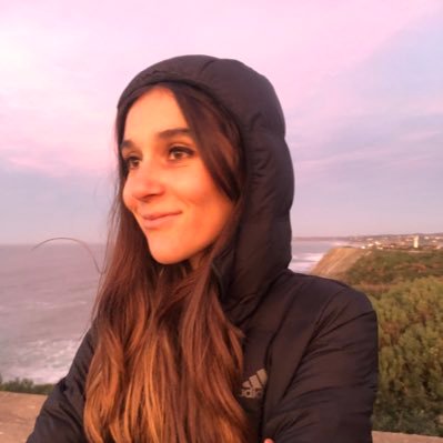 HelenaraAra's profile picture. 