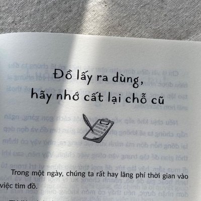 Vì đối với tao câu chuyện đấy hơi sến