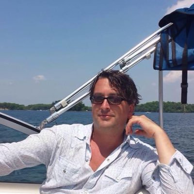 zeusluther's profile picture. The smartest guy in the room.