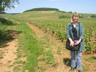 MaryK_B's profile picture. Love music, wine, laughter and sharing...and feel grooviest when they all jive together!