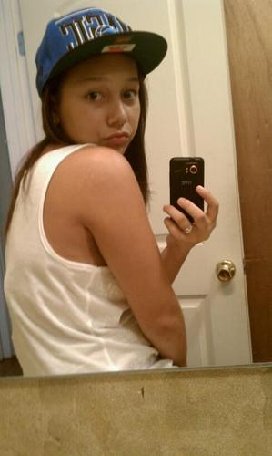 iMABADBiTCH27's profile picture. iMABAD BiTCH;LACOSTE;POLO;PiNK;iDGAF;#TEAMLONGHAiRDNTCARE;