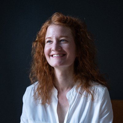 Art Historian | Curating • Writing • Teaching | Studies women artists in South Africa | She/her