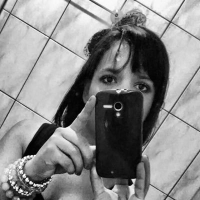 Filha do Senhor 👑 O passado ta morto. marching to the future. No more 🙏