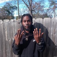 LÊÊ (@_leetoolegit_) 's Twitter Profile