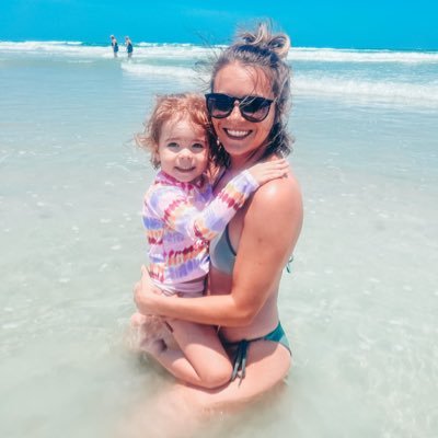 KristanFerriman's profile picture. ⭐️ Lɪᴠɪɴɢ ɪɴ ᴛʜɪs ᴄʀᴀᴢʏ ᴀᴅᴠᴇɴᴛᴜʀᴇ ᴡᴇ ᴄᴀʟʟ ʟɪғᴇ!!…….👨‍👩‍👧 𝚆𝚒𝚏𝚎 & 𝙼𝚘𝚖 …………………….…………………………………… 🏰 #DisneyWorld - ⚽️ 𝘈𝘳𝘴𝘦𝘯𝘢𝘭 - 📺 𝘛𝘝 𝘴𝘩𝘰𝘸𝘴