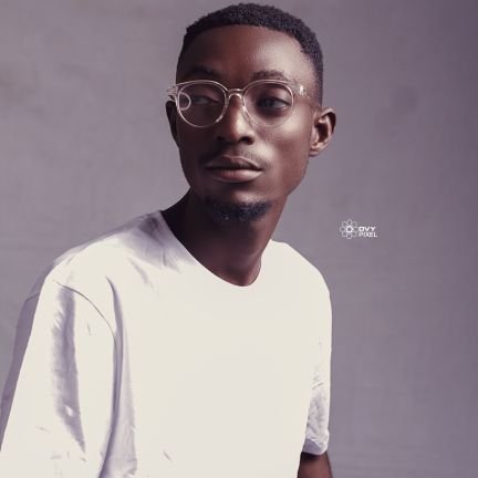 heisgodman's profile picture. Singer // Songwriter// Shoemaker