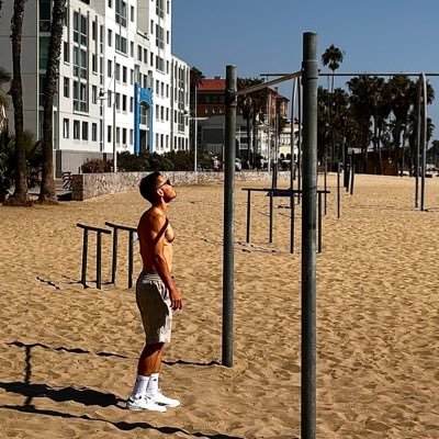 bon_Floow's profile picture. 