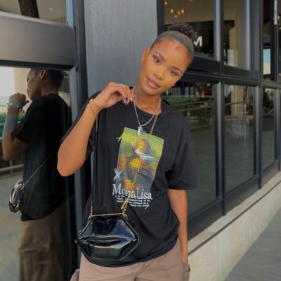 Debratee6's profile picture. fashion designer