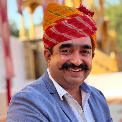 L!^e L!£e K!ng S!ze ! Desire! That's the one secret of every man's career. Not education. Not being born with hidden talents. I'M social, VASUDEV KUTUMB