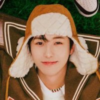 MY UNIVERSE. (@myuniverse323) 's Twitter Profile