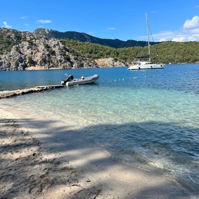 Mavi Yengeç Bungalov Restaurant 2013 yılından bu yana doğanın kalbinde Dünyanın İncisi Marmaris’te sizi hayata yenilenmenizi sağlayacak..