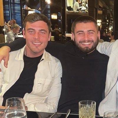 CharlLowe's profile picture. 