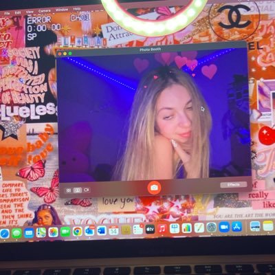 Emmapotter973's profile picture. 21 / my old twitter kicked me out so here i am