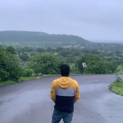ముంజేతిని ఖండించినా నా పిడికిటి కత్తి వదల.! పుటుక నీది చావు నీది బ్రతుకుంతా దేశానిది!! 🇮🇳