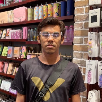 aizddnzhfri's profile picture. welcome to the fuckery