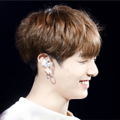ka_yoSh's profile picture. BTSのジョングクさんが大好きです🐰💜 #JUNGKOOK #ジョングク #정국 #BTS #ARMY /TSUBASA #ONEOREIGHT #1DERZ /交換垢@btsetciluvu