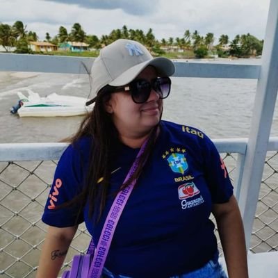 🌻RJ, 27 anos
♒Aquariana
⚖️ Assistente Social
❤️❤️❤️❤ ❤️ Dinda da Lavínia, Elisa,Lorena, Benício, Talita e Antônia.
💚 Tricolor