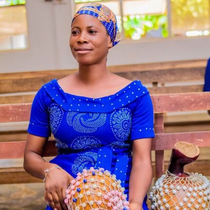 Am a gentle lady,that hate lies,am a fashion designer,expert in Garment and Native style💃💃💃💃💃