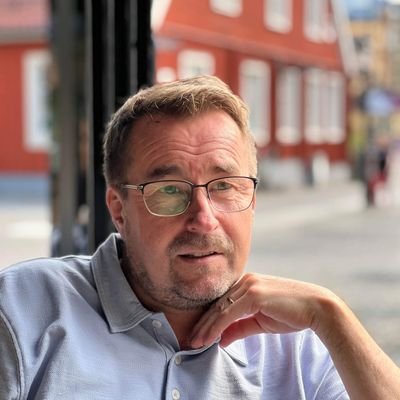 jmolneryd's profile picture. Travtokig och sportintresserad Leksing.😁 God mat och gott vin väger dock över från sport och spelmässiga fiaskon 🥂