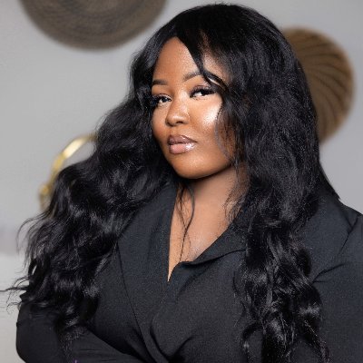 bukolaare's profile picture. 