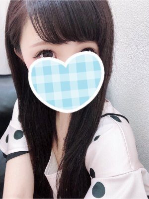 22才の女子大生。大人の関係用アカだよ💛いい人いないかな？