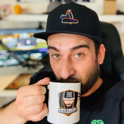 Streamt live auf Twitch & Youtube | Gegenteil von Sportverein, Gegenteil von Sportler sein | Fungamer | RGB Lover | Streamer | FCKNZS