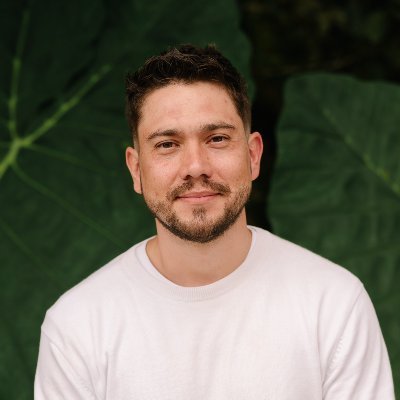 JFChica's profile picture. long-life learner