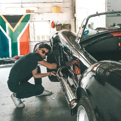 manoufeb's profile picture. 🛠️Crafting digital products:
🎁 https://t.co/fUv4sooLFp
🪪 https://t.co/MyockBJNxW
📚 https://t.co/4fIrxhApHP
🦙 Founding Product & Design of @UseWaldo (Acquired)