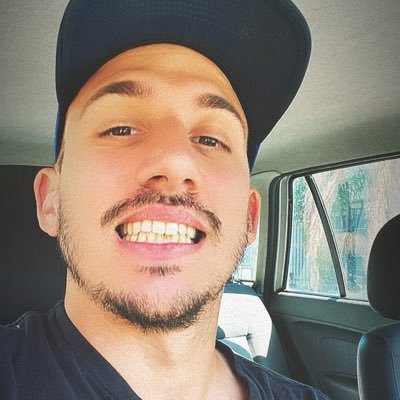 Jonathan_duca_'s profile picture. persona humana