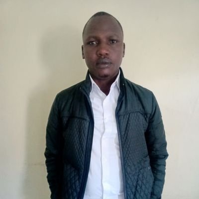 LerionkaF's profile picture. Simple and optimistic